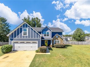 307 Marthas Ct, Opelika, AL 36801