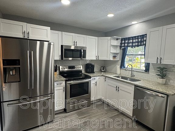 2nd image of 3620 4th Ave S