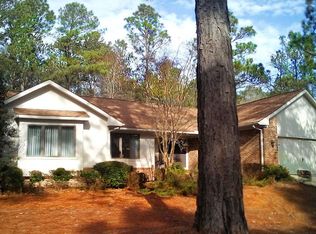 5 Spruce Ct, Pinehurst, NC 28374