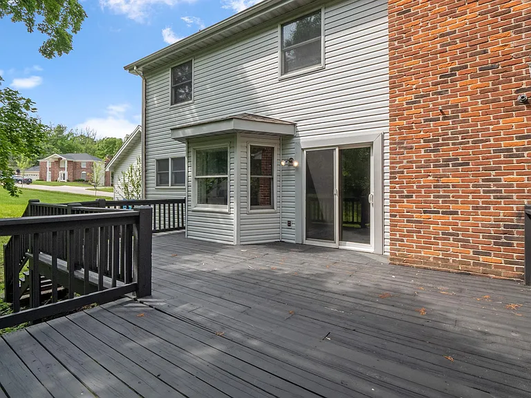 2122 Park Forest Dr — Photo 42