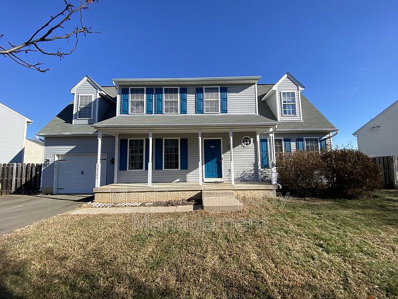 1st image of 10809 Hamiltons Crossing Dr