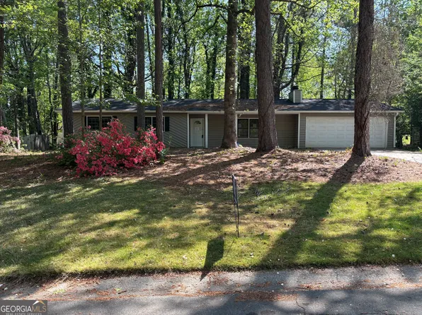 3347 Sir Lancelot Pl SW, Marietta, GA 30008