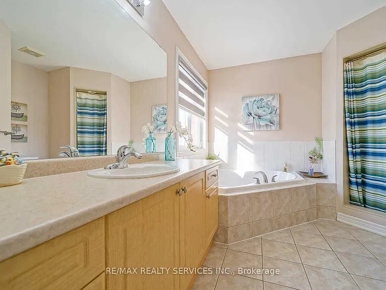 424 Sunny Meadow Blvd — Photo 12