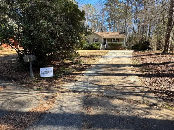 2214 Natsihi Trl, Macon, GA 31220