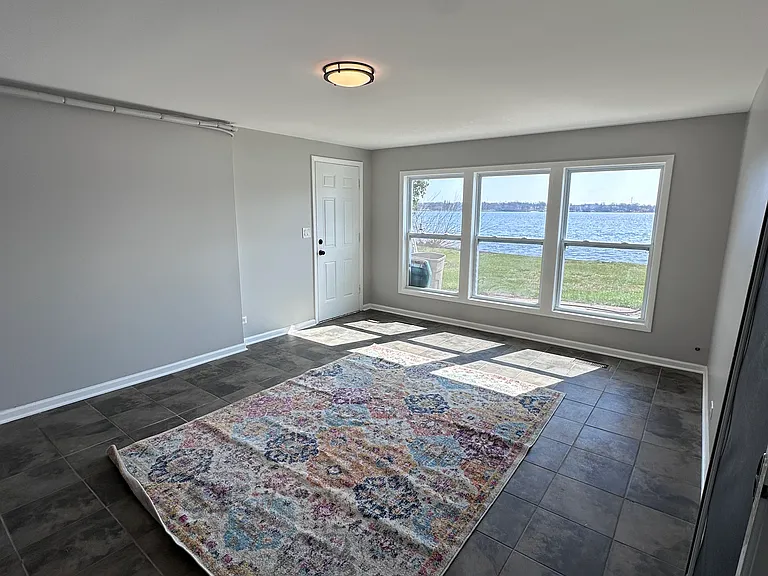 285 Sunrise Ln — Photo 33