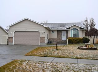 4207 Mathews Dr, Idaho Falls, ID 83406