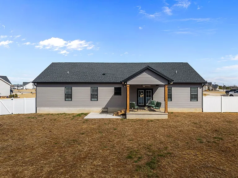 244 Hazelwood Rd — Photo 35