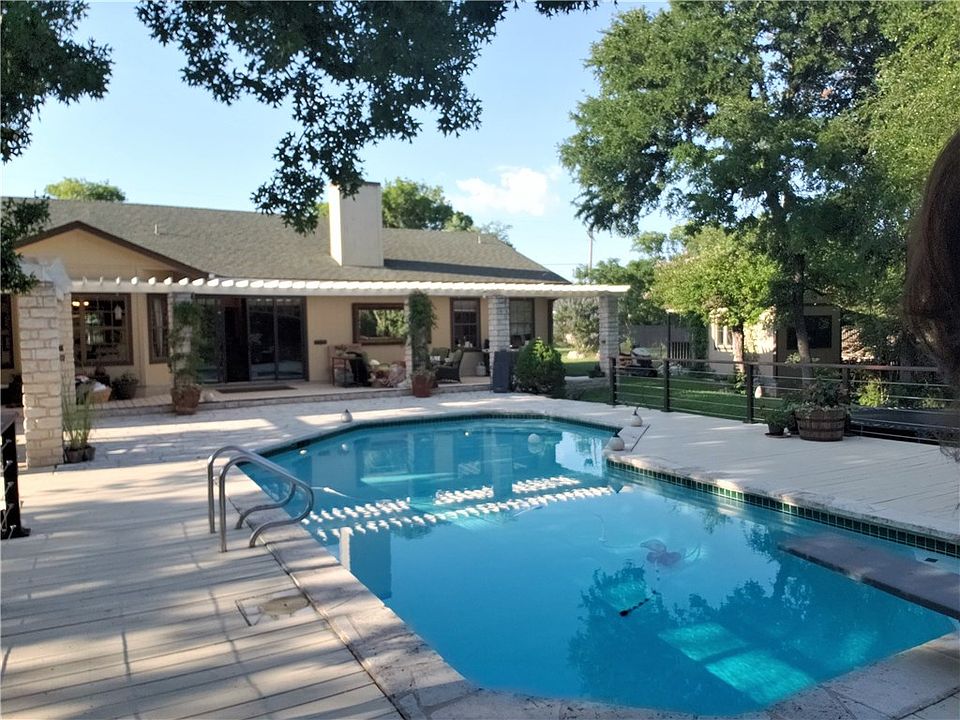 1st image of 507 Arroyo Vista Dr