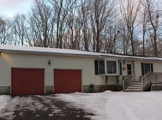 3270 Trafalgar Ave, East Stroudsburg, PA 18302