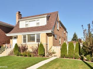 4314 Oakton St, Skokie, IL 60076