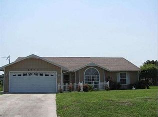 2441 SW Hinchman St, Port Saint Lucie, FL 34984