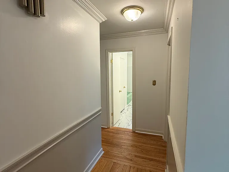 116 Springdale Cir — Photo 4