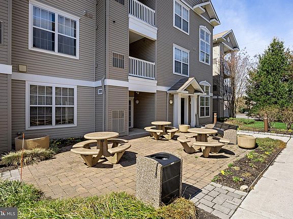 3rd image of 7320 Maple Ave APT 235