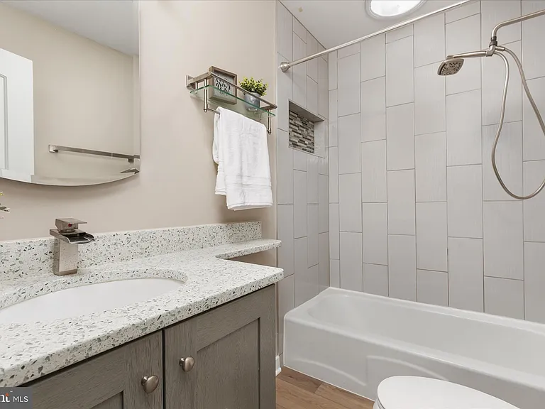 14013 Glenkirk Rd — Photo 20