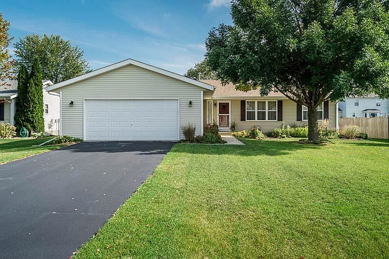 1st image of 652 Purple Sage Dr