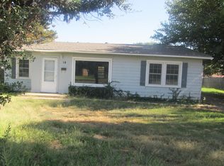14 Travis Rd, Tulia, TX 79088