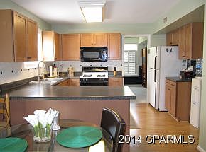 4th image of 1618 Perkins Ln