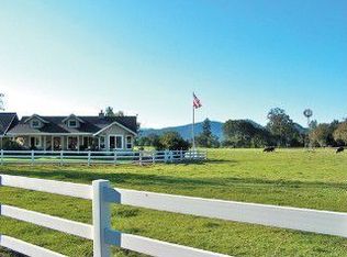 3945 Fish Hatchery Rd, Grants Pass, OR 97527