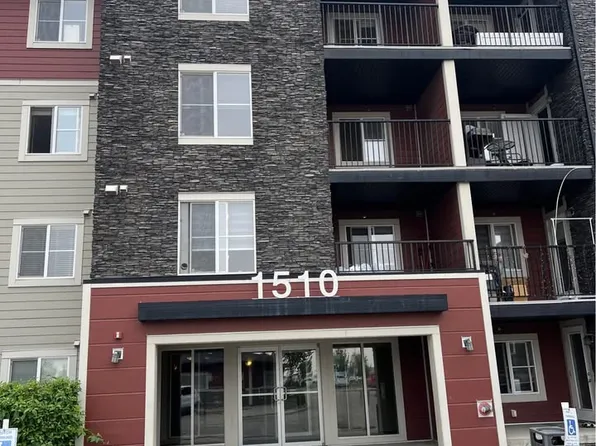 1510 Watt Dr SW, Edmonton, AB T6X 2E6