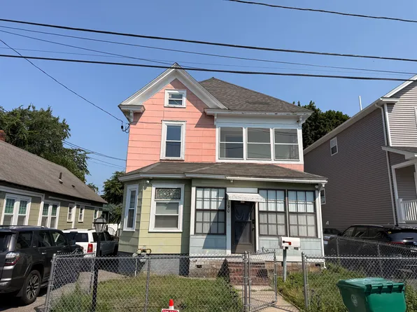 190 Ennell St Floor 2, Lowell, MA 01850