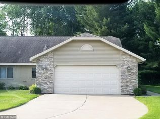 500 Deer Path, Osceola, WI 54020