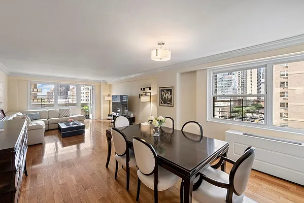 Sold by Nest Seekers International | media 15