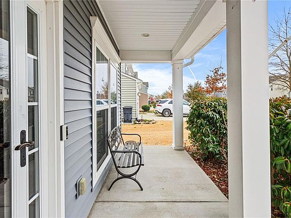 3rd image of 111 Green Lake Rd