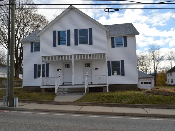 39 E Main St #39, Jewett City, CT 06351