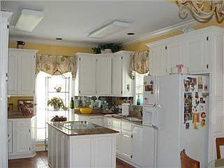 3rd image of 5608 James Madison Dr N