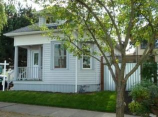 2740 SE Ash St, Portland, OR 97214