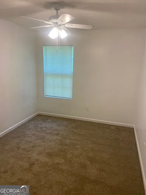3 bed, 2.5 bath, 1496 sqft, $1,800 — Photo 3