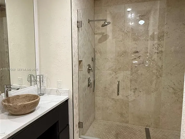 3227 NE 11th Dr #3227 — Photo 9