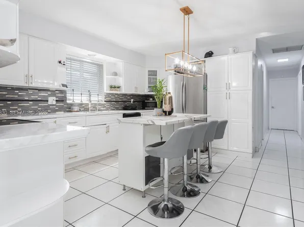 5640 Hayes St #5640, Hollywood, FL 33021