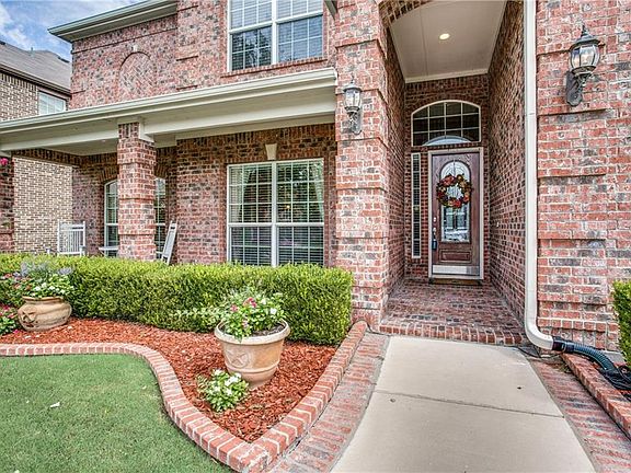 3rd image of 12986 Cordellera Ln