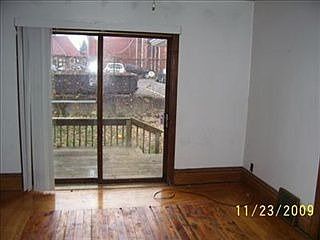 1st image of 1121 Maywood Ave