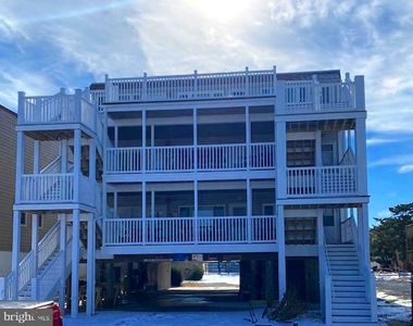 7 52nd St UNIT 203, Ocean City, MD, 21842