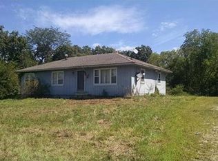 29472 W 226th Ct, Spring Hill, KS 66083