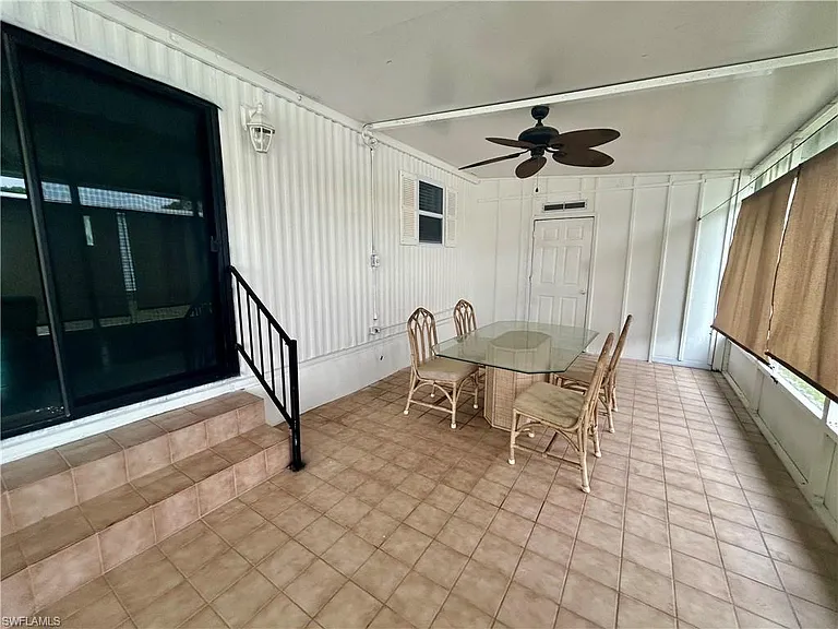 130 Grassy Key Ln #37 — Photo 4