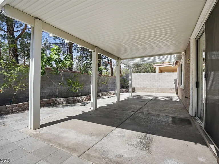 10137 Snow Crest Pl — Photo 37
