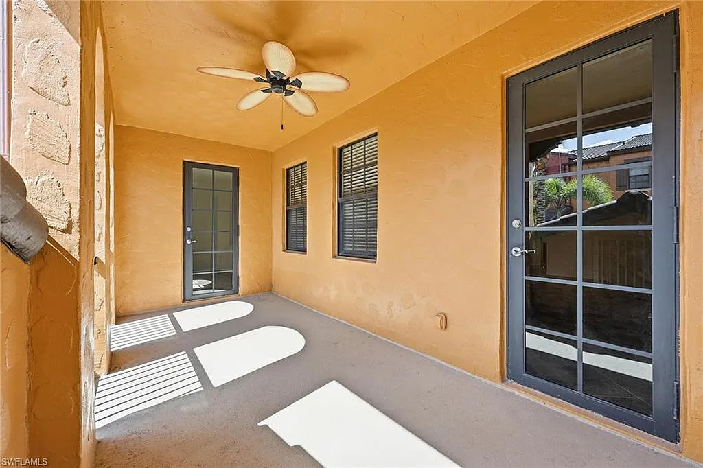 3 bed, 2.0 bath, 1771 sqft, $2,200 — Photo 4