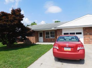 323 S Dorcas St, Lewistown, PA 17044