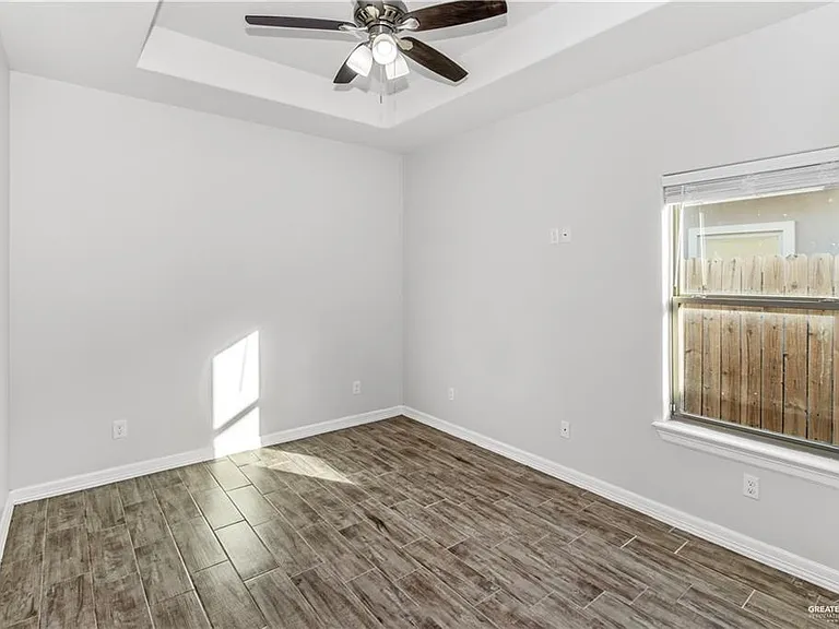 1800 Jackson St #1 — Photo 12