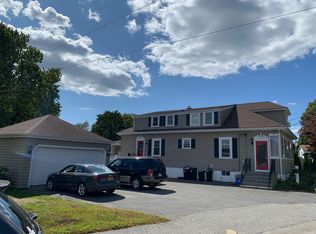 74 Mount Hope Ave, Bristol, RI 02809