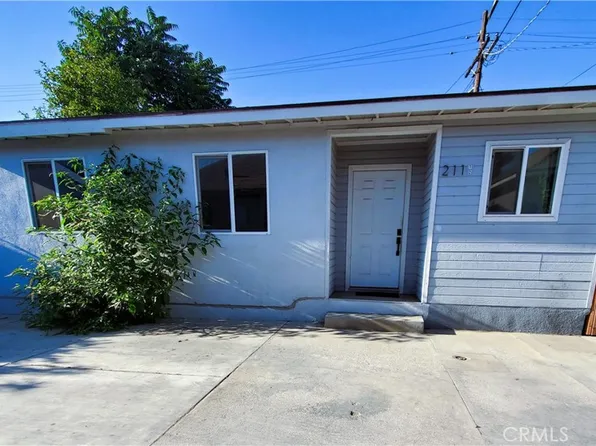 211 W 52nd St, Los Angeles, CA 90037