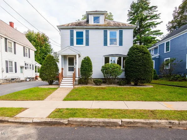 7 Bowman Avenue, Glens Falls, NY 12801