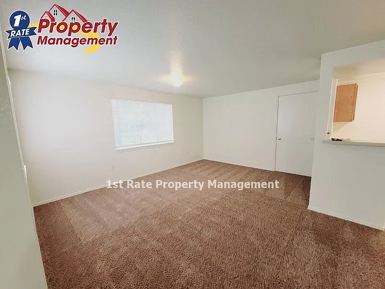 3116 N Esquire Dr #202 — Photo 2