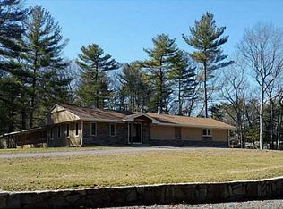 10 Bel Air Dr, Glocester, RI 02814