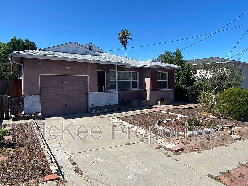 1st image of 8709 Elden St