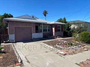 8709 Elden St, La Mesa, CA 91942