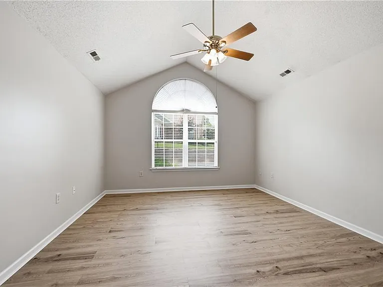 19108 Harvest Ridge Ln #19 — Photo 22